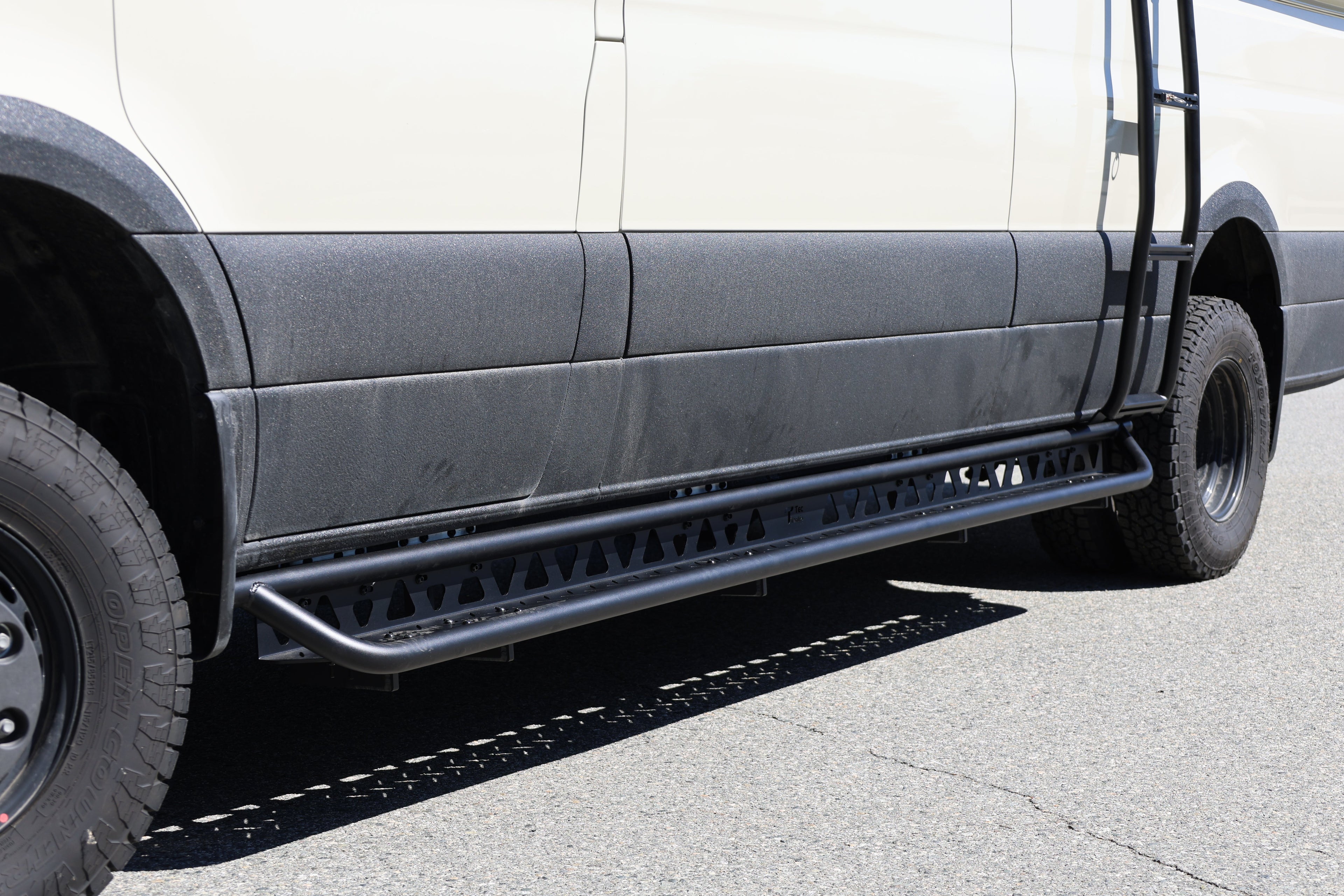 Tec Vanlife Full Length Drop Down Running Boards for Sprinters
