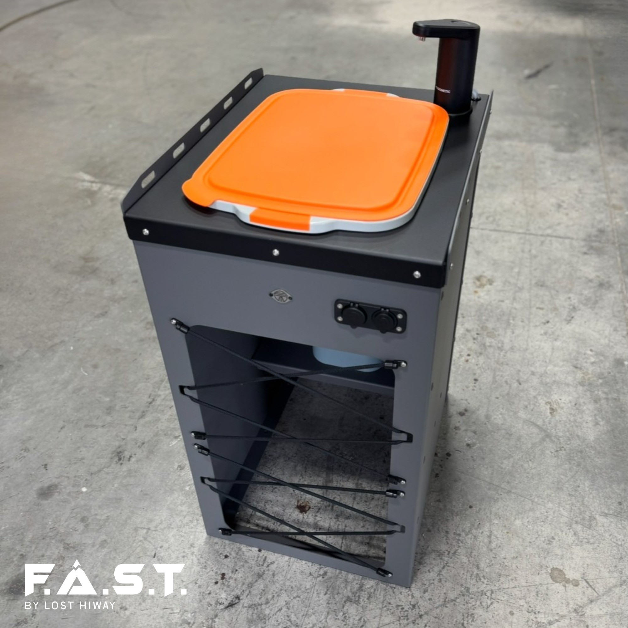 F.A.S.T. HYDRATION STATION