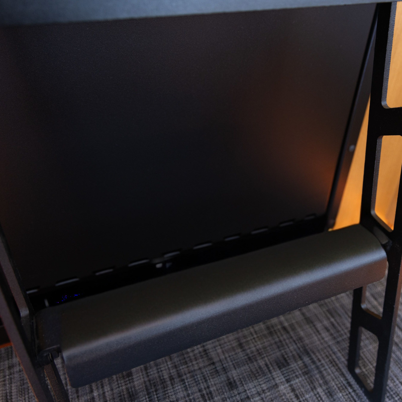 Tetravan Lightweight Aluminum Ladder for Folding Shower