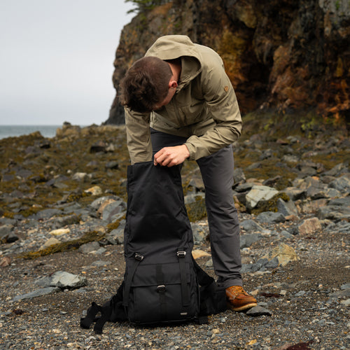 ProMaster Jasper 2.0 Medium Rolltop Backpack (7.5 + 9 L Black)