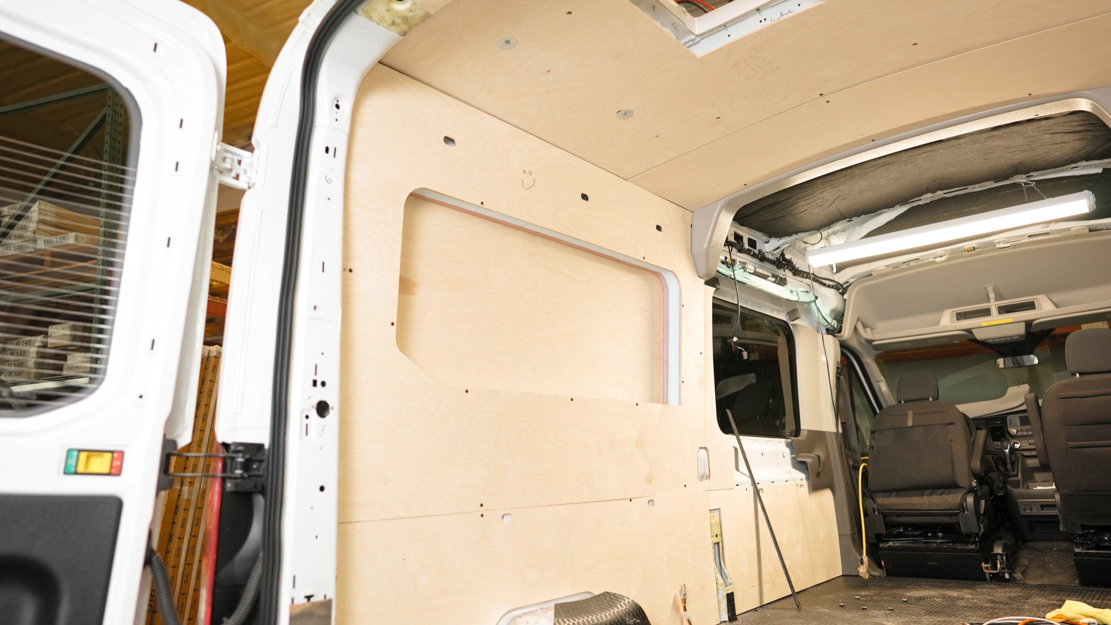 Transit 148 Crew Wall Kit