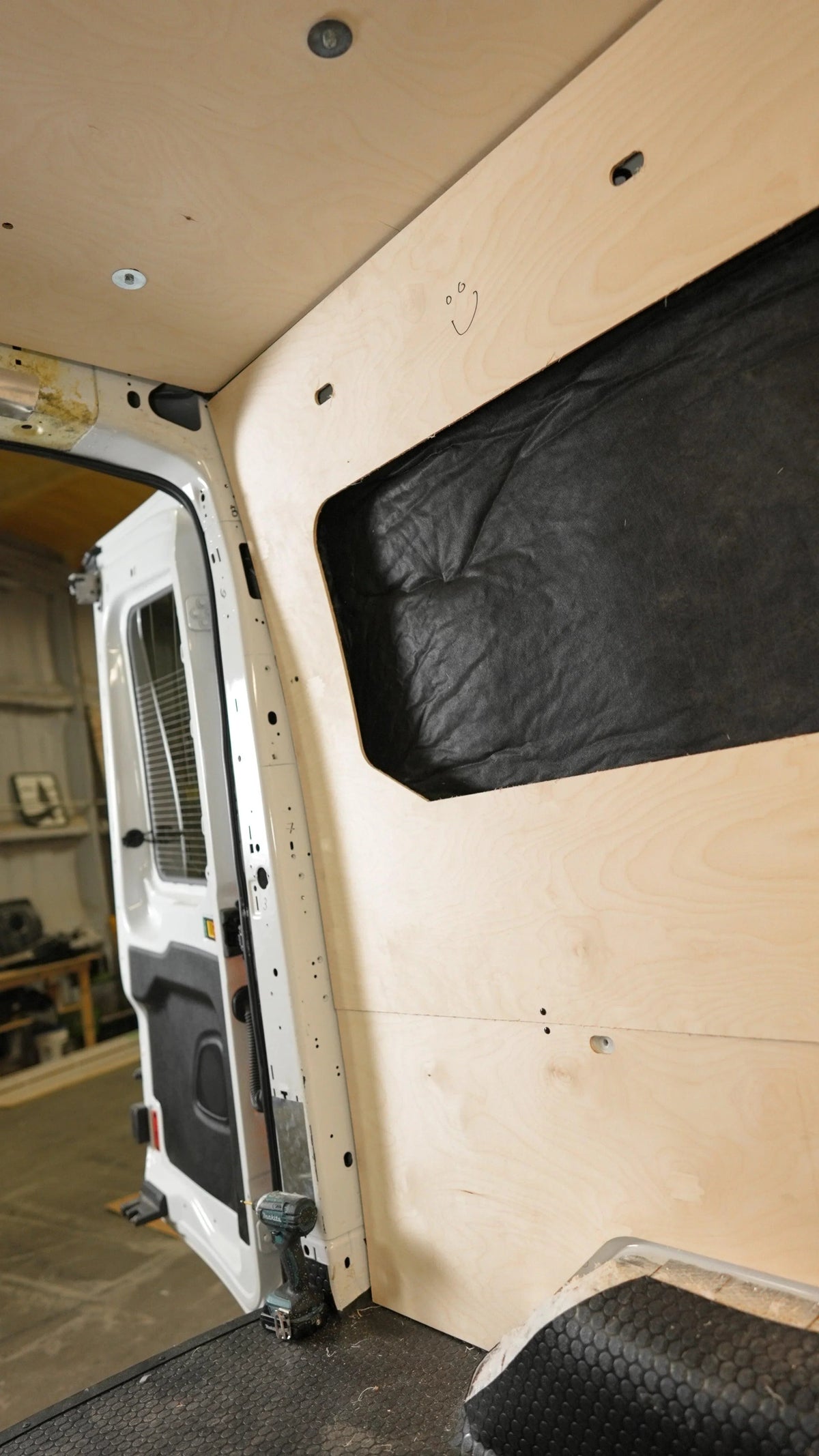 Ford Transit 148 Crew Wall Kit