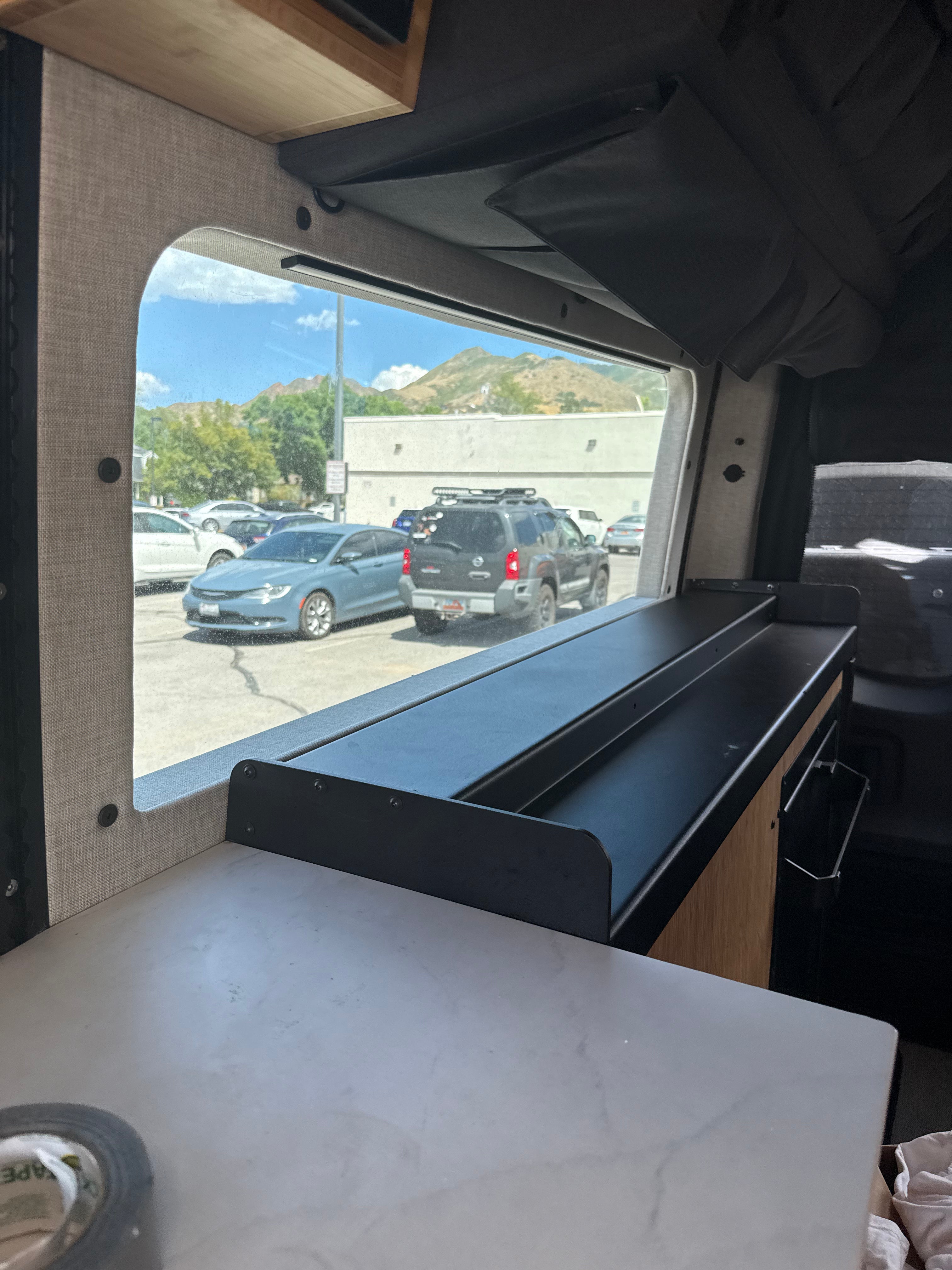 Sprinter 144 Innie Pocket Sleeper Pair (D2 and P2 Window Trim Rings)