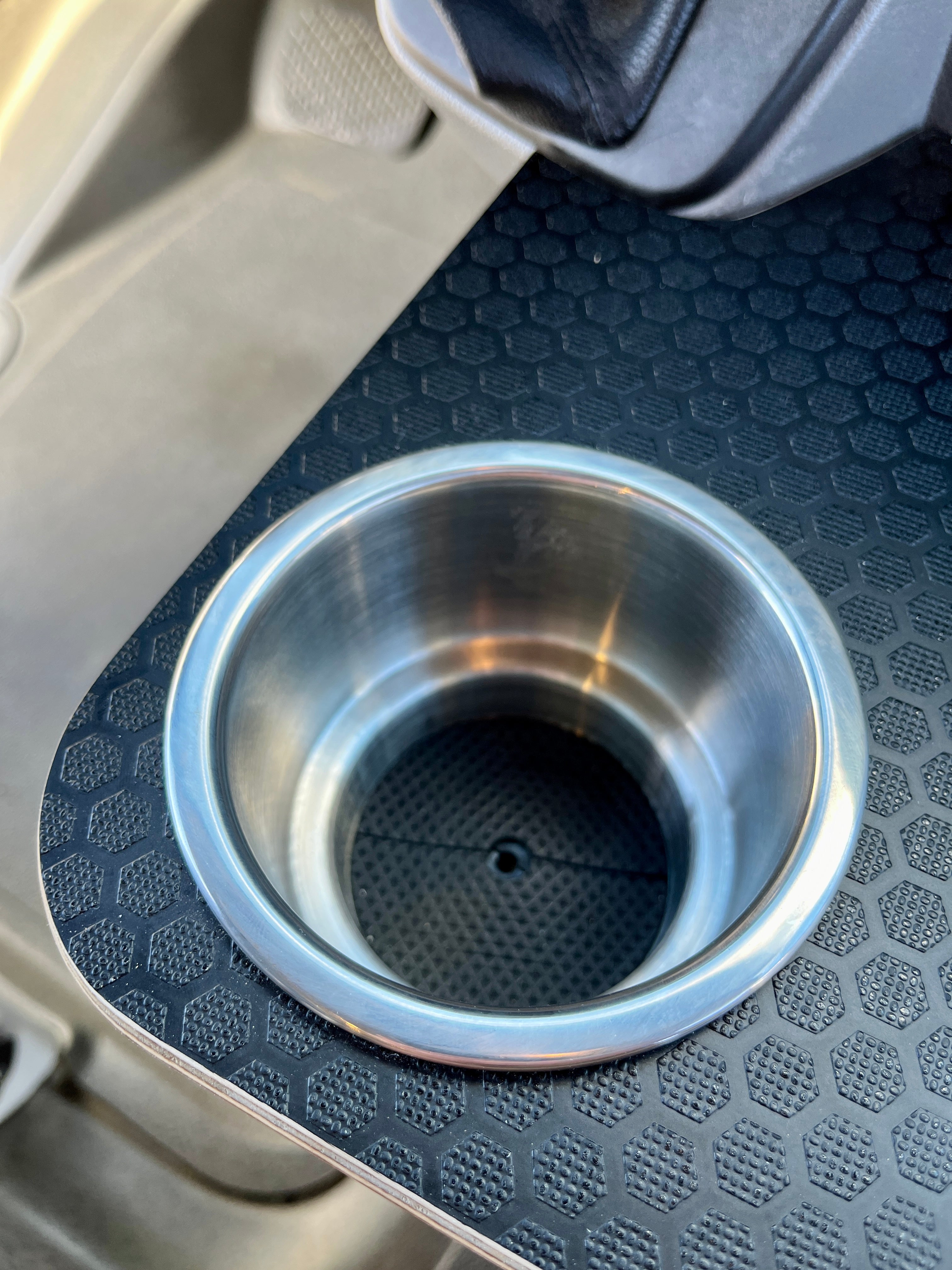 Mercedes Sprinter NCV3 06-18 Black Hex Cup Holder Snack Tray