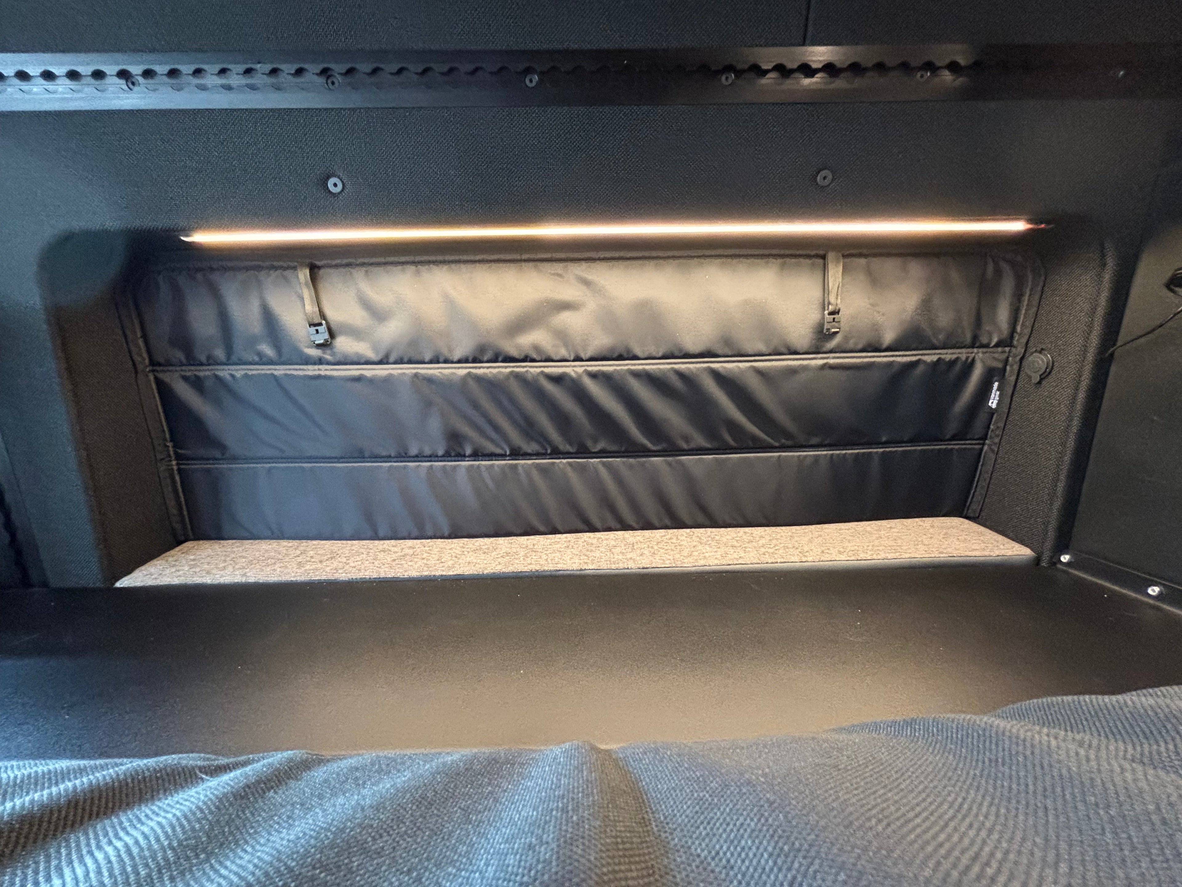 Sprinter 144 Innie Pocket Sleeper Pair (D2 and P2 Window Trim Rings)