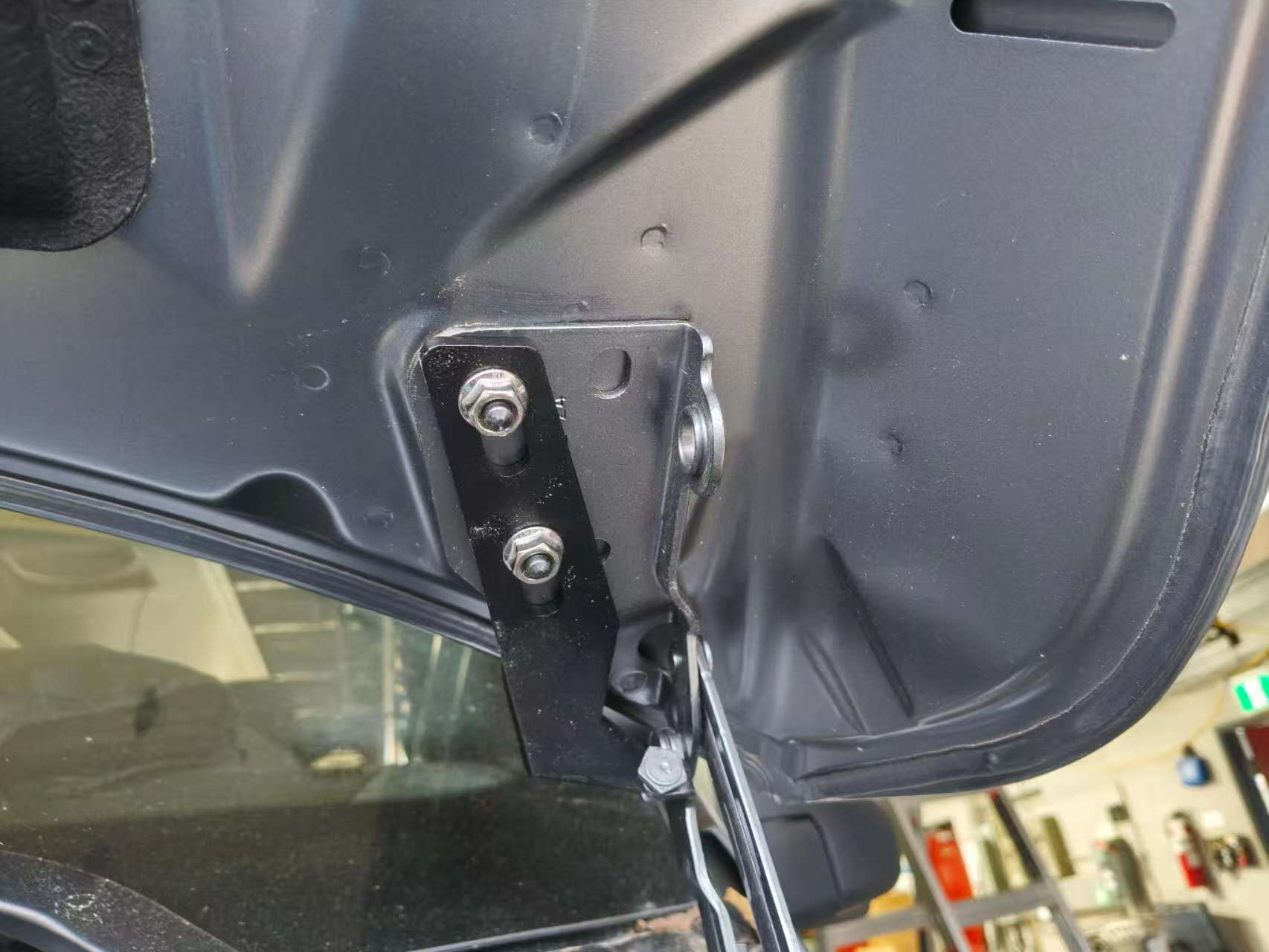 Sprinter Cowl Light Mounting Bracket (Set of 2)