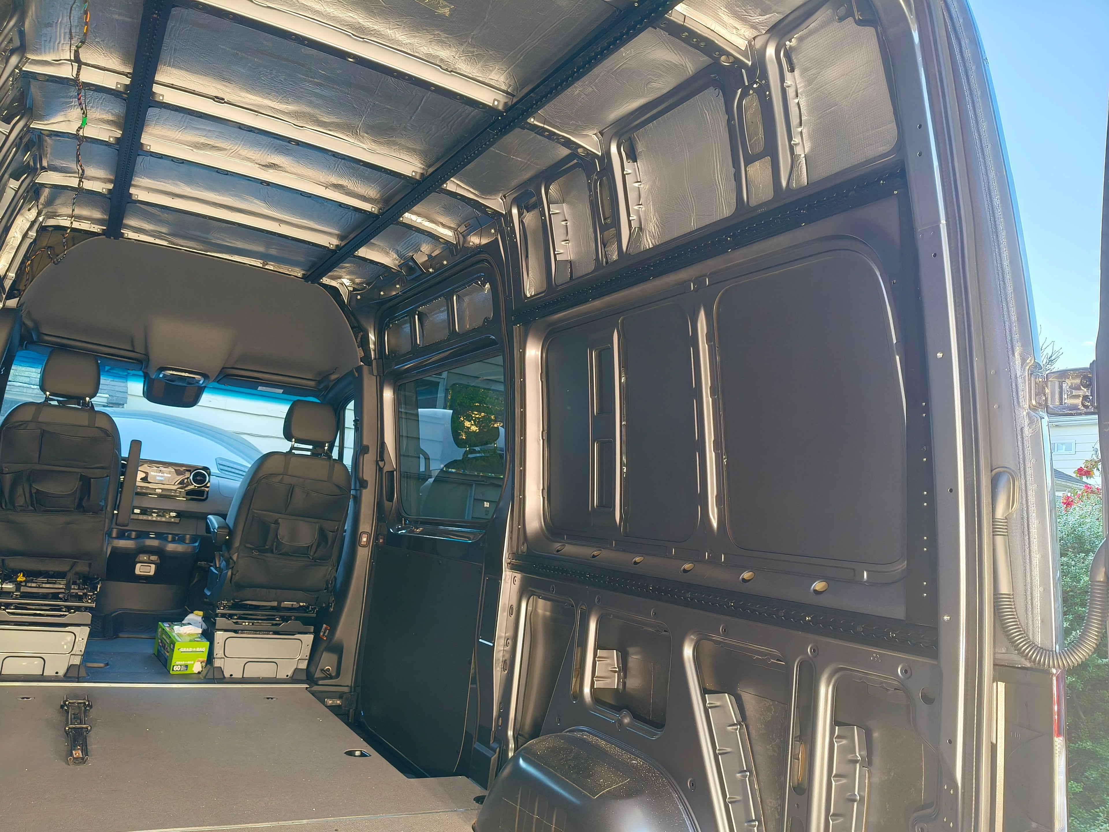 Sprinter Side Wall Mounting Plate & L-Track Kit