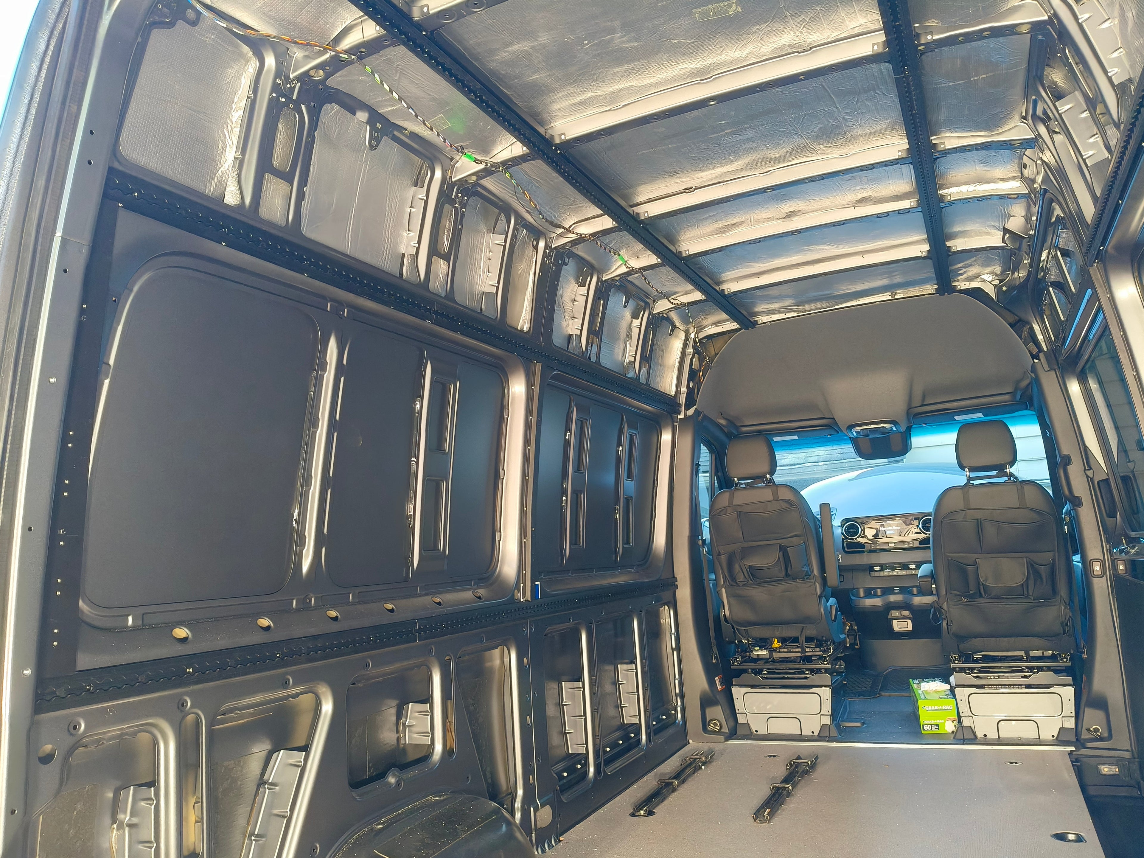 Sprinter Side Wall Mounting Plate & L-Track Kit