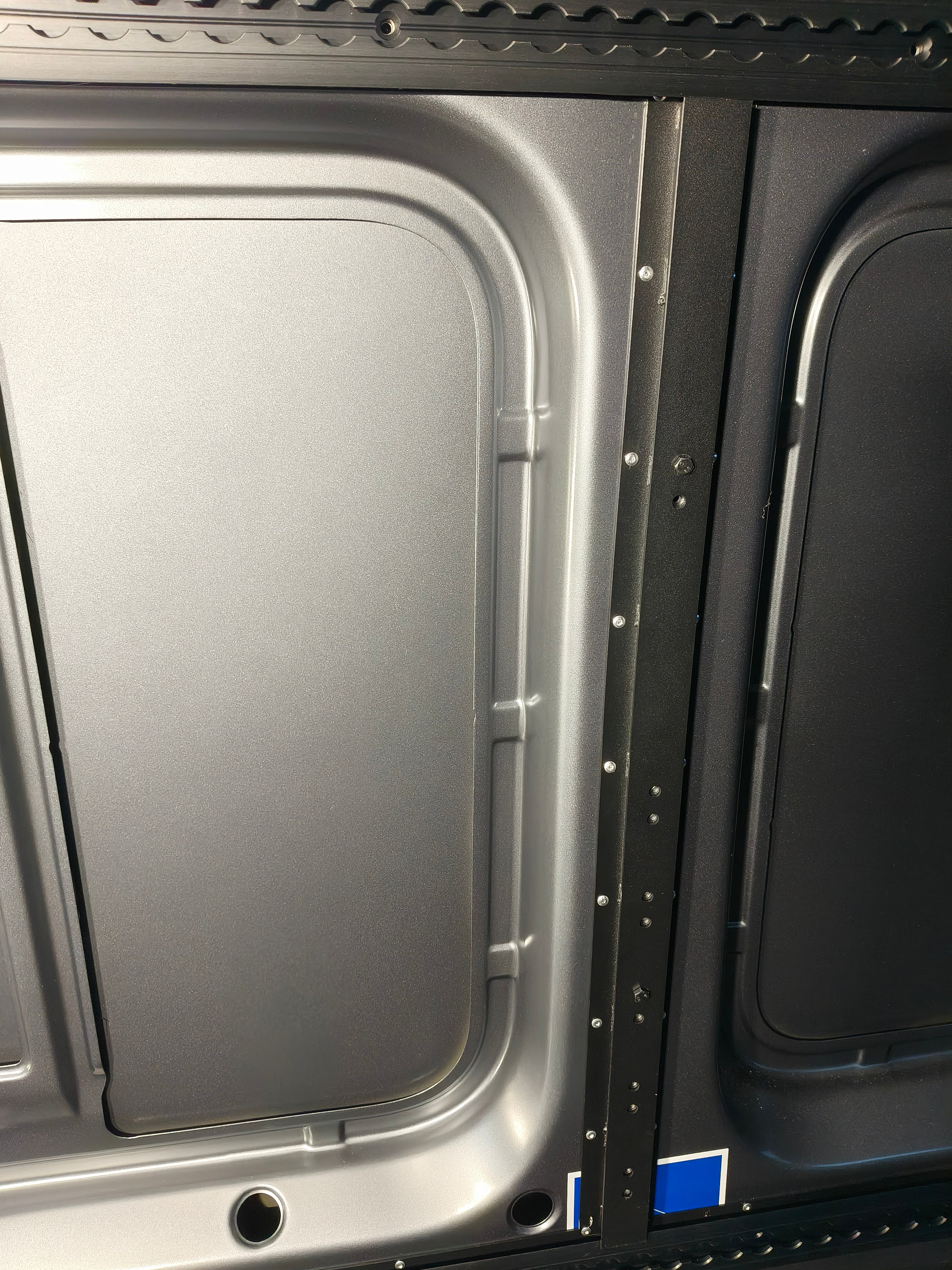 Sprinter Side Wall Mounting Plate & L-Track Kit