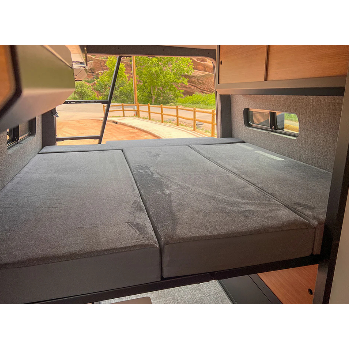 Nomad Murphy Bed & Storage System - Sprinter 170