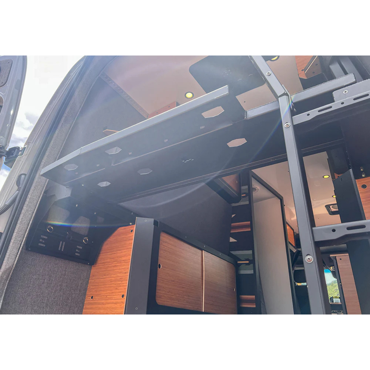 Nomad Murphy Bed & Storage System - Sprinter 170