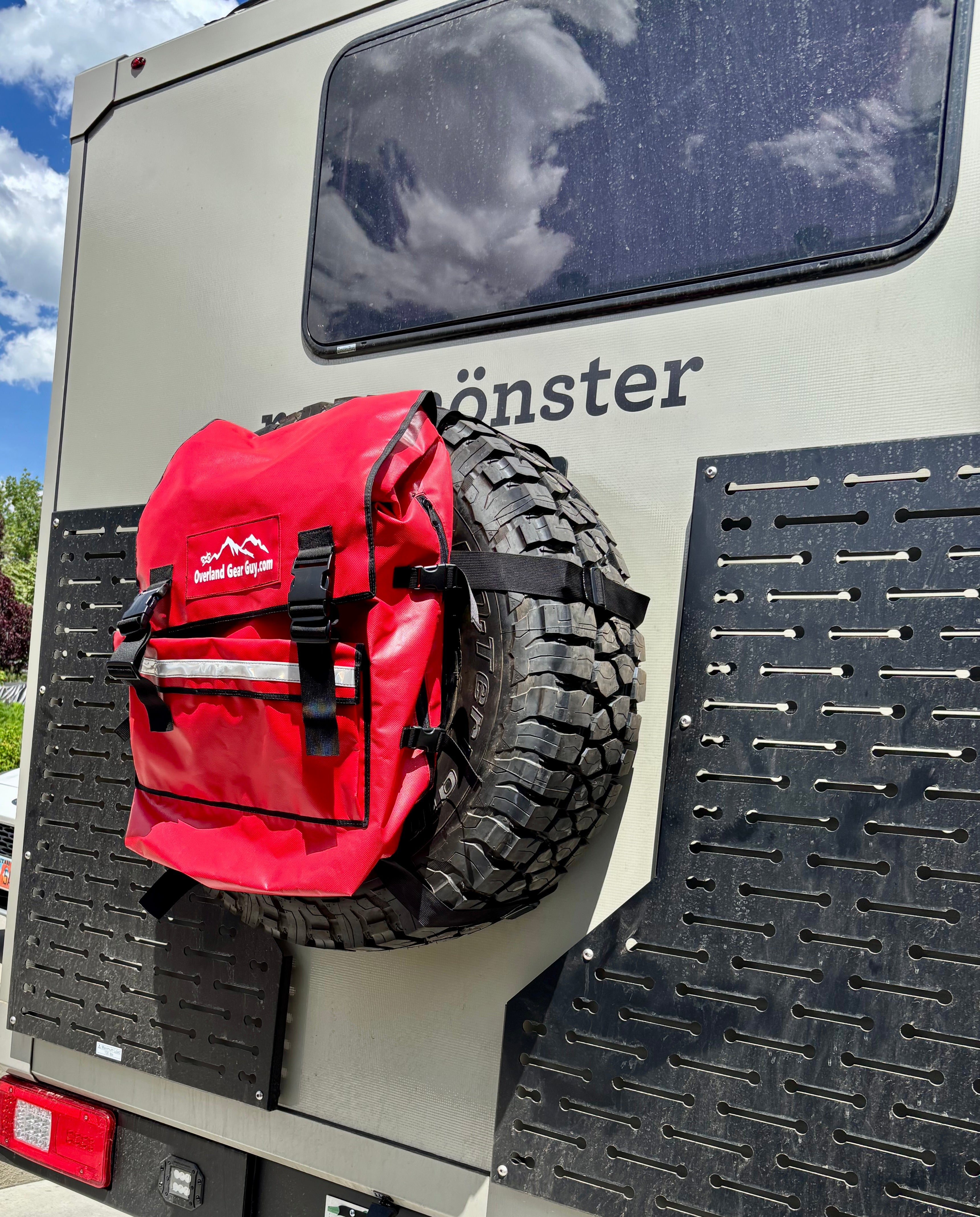The Max Adventure Spare Tire Trash Bag