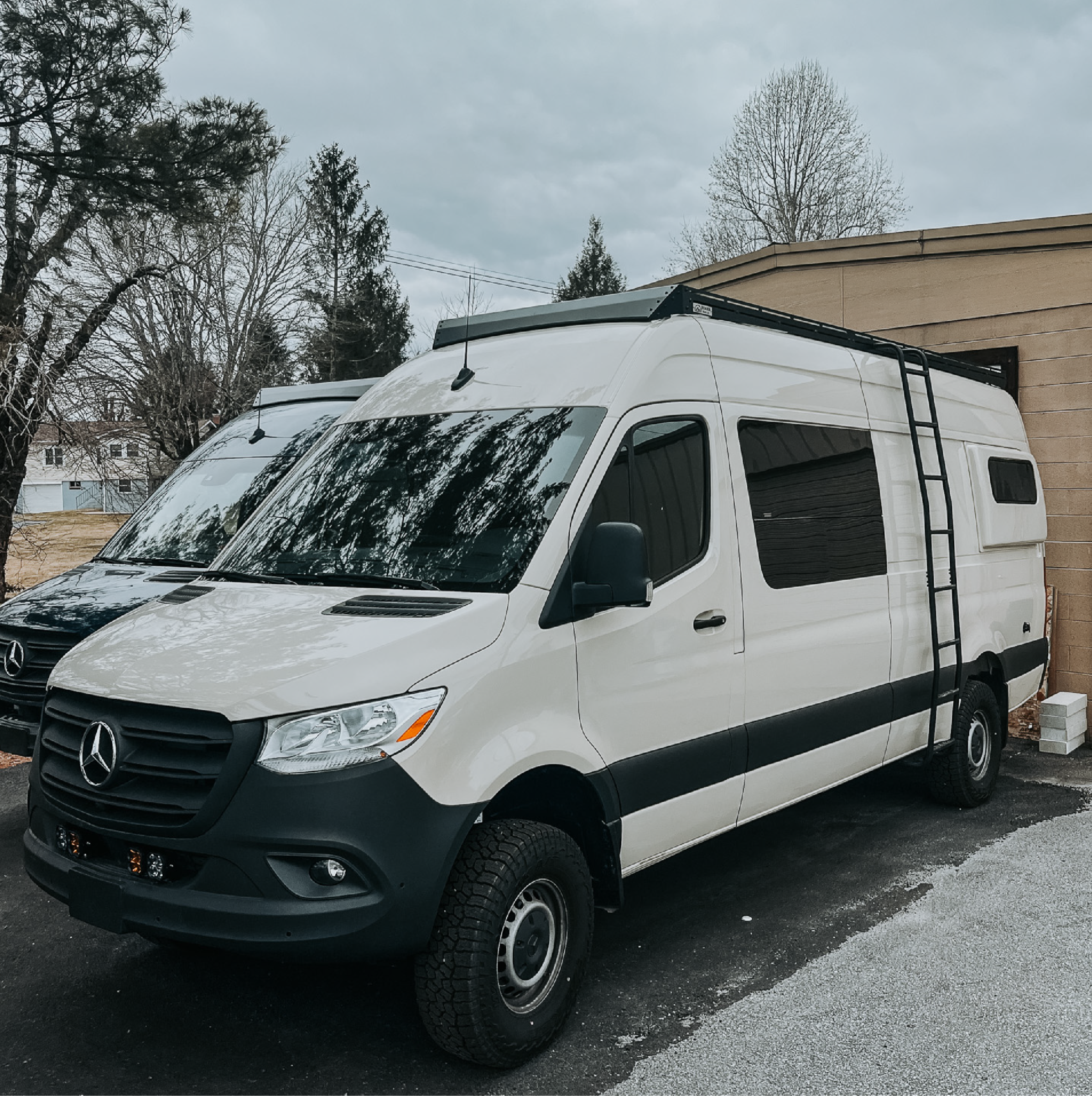 V1 Mercedes Sprinter Roof Rack - Premium - 170" High Roof