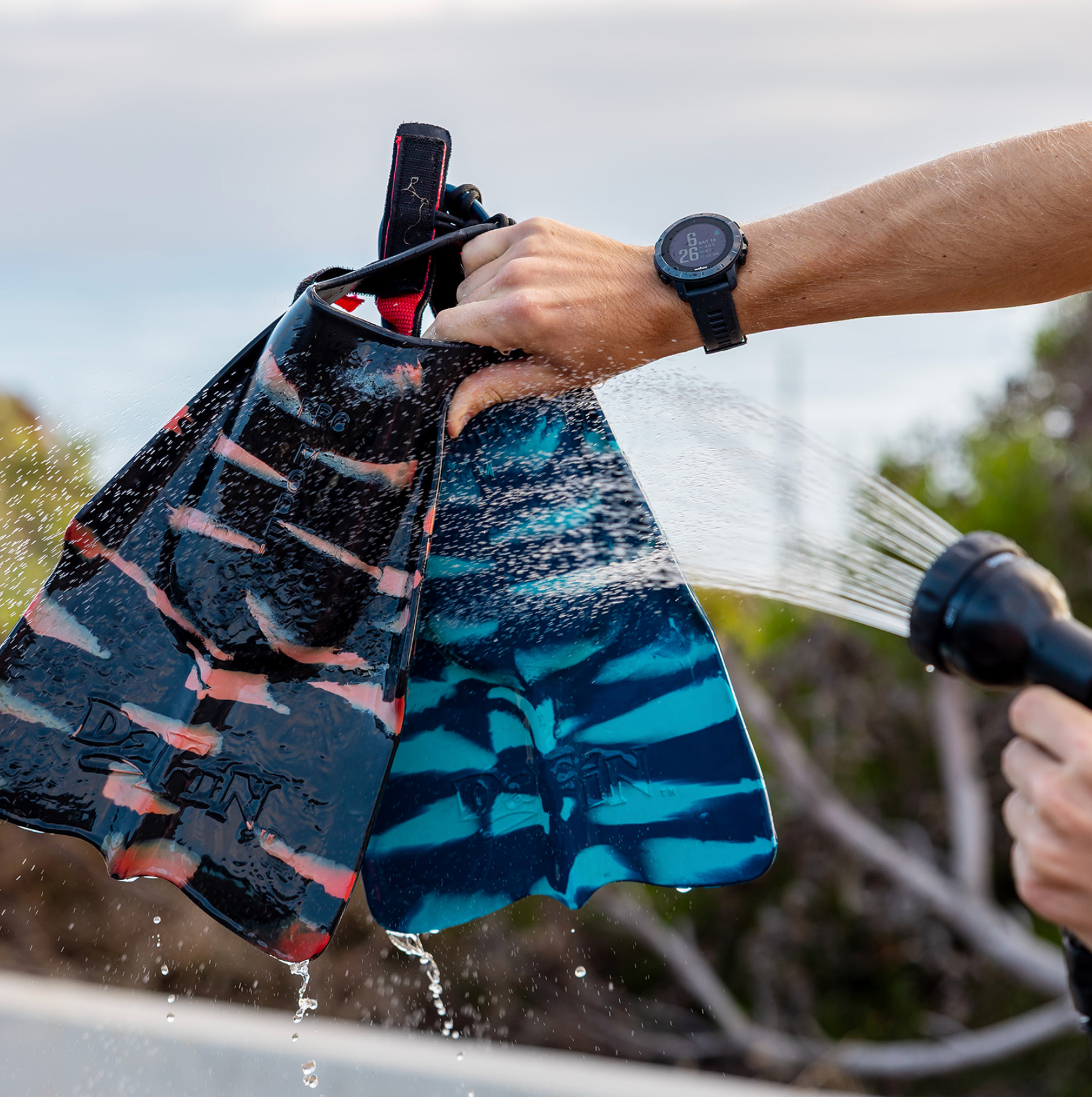 BeachBox Portable Camping Shower Tank - 'Elevation'