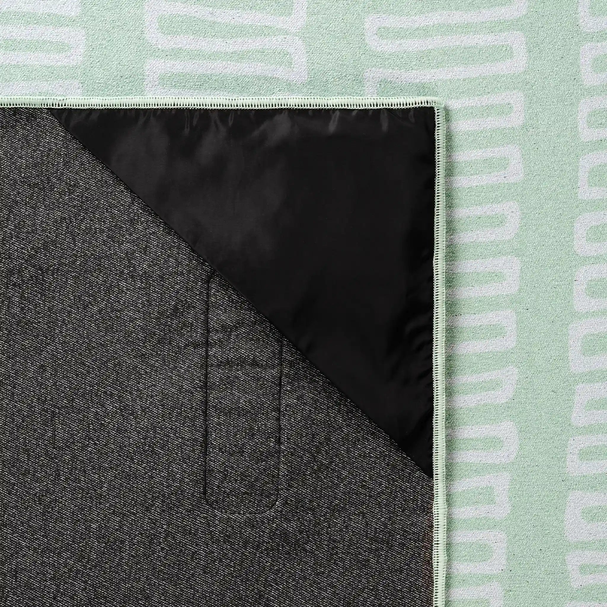 Blanket Towel: Switchback Seafoam Green