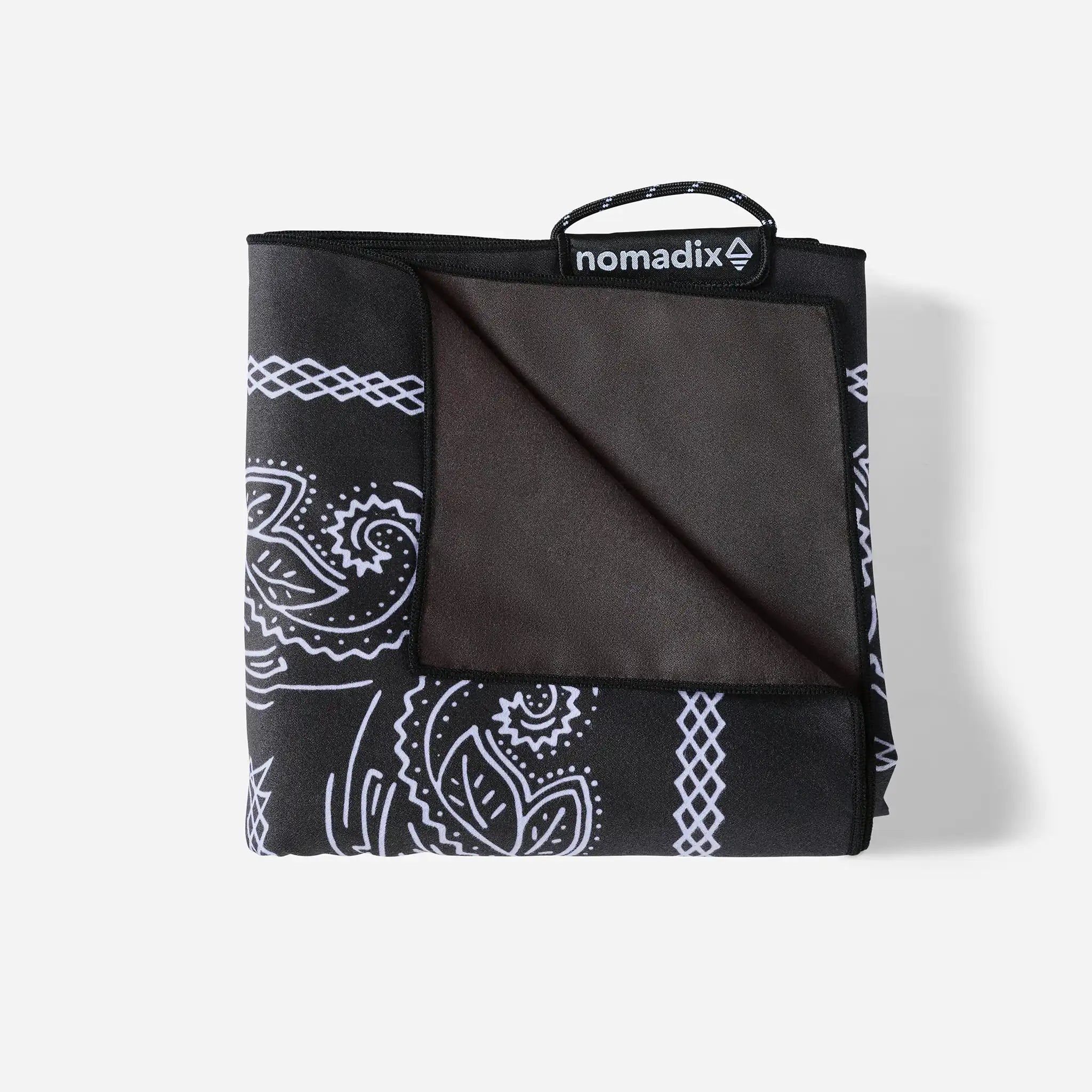 Ultralight Towel: Paisley Black