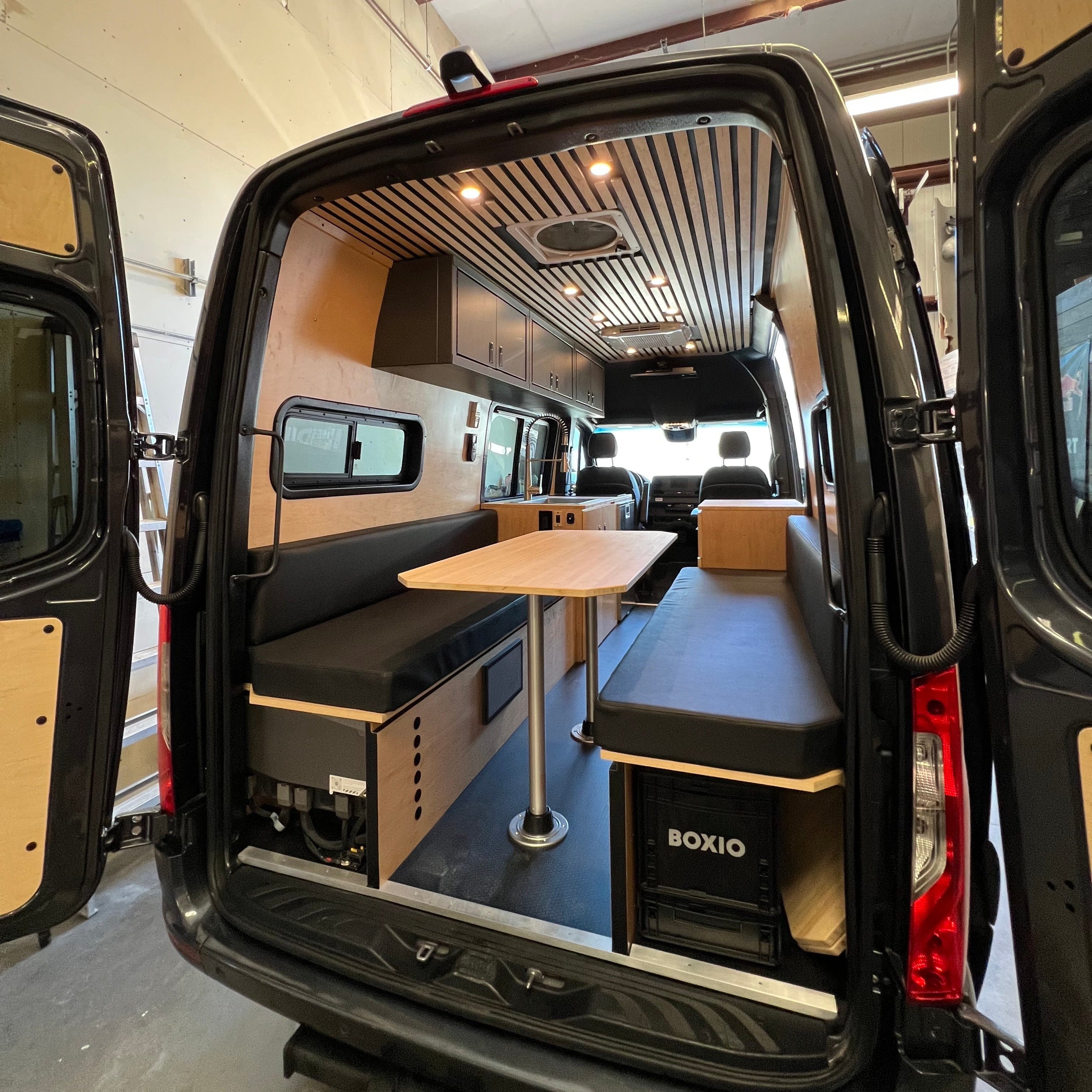 Mercedes Sprinter Rear Half-Slider Window Trim Ring