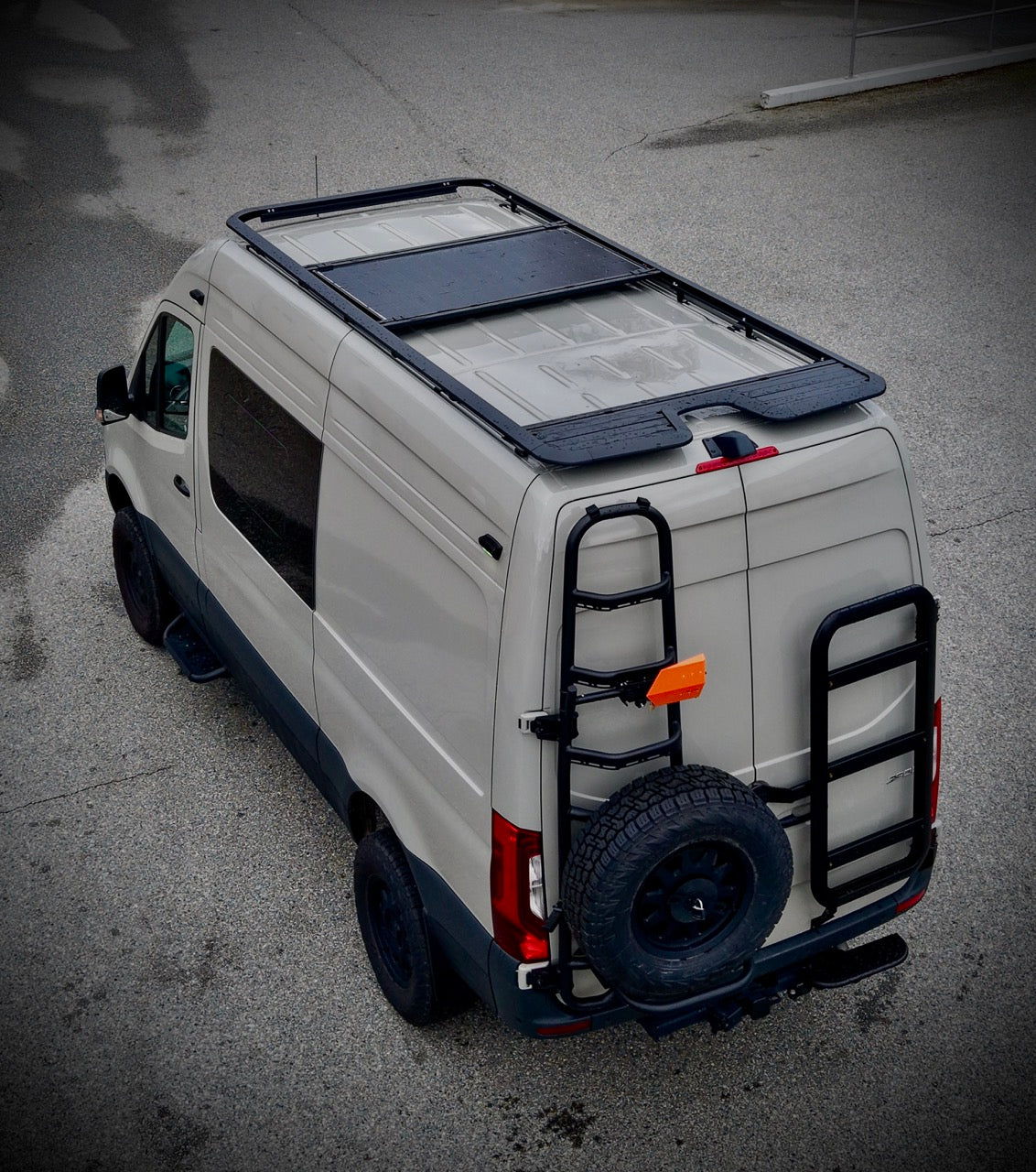 Roamlabx EDGE Roof Rack – Sprinter Low Profile Rack