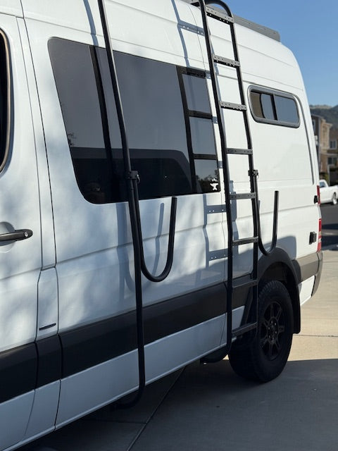 SPRINTER SURF BOARD RACK POLE