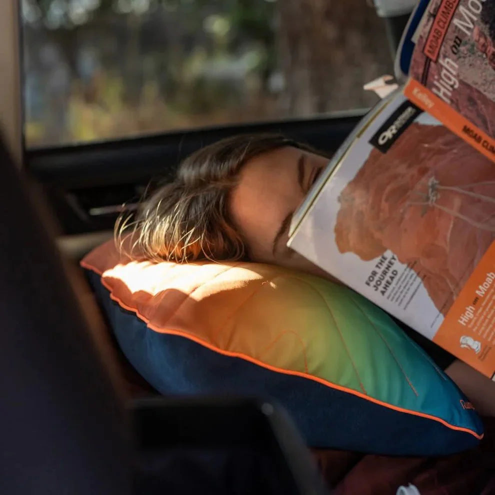 Rumpl Camp Pillow Baja Fade