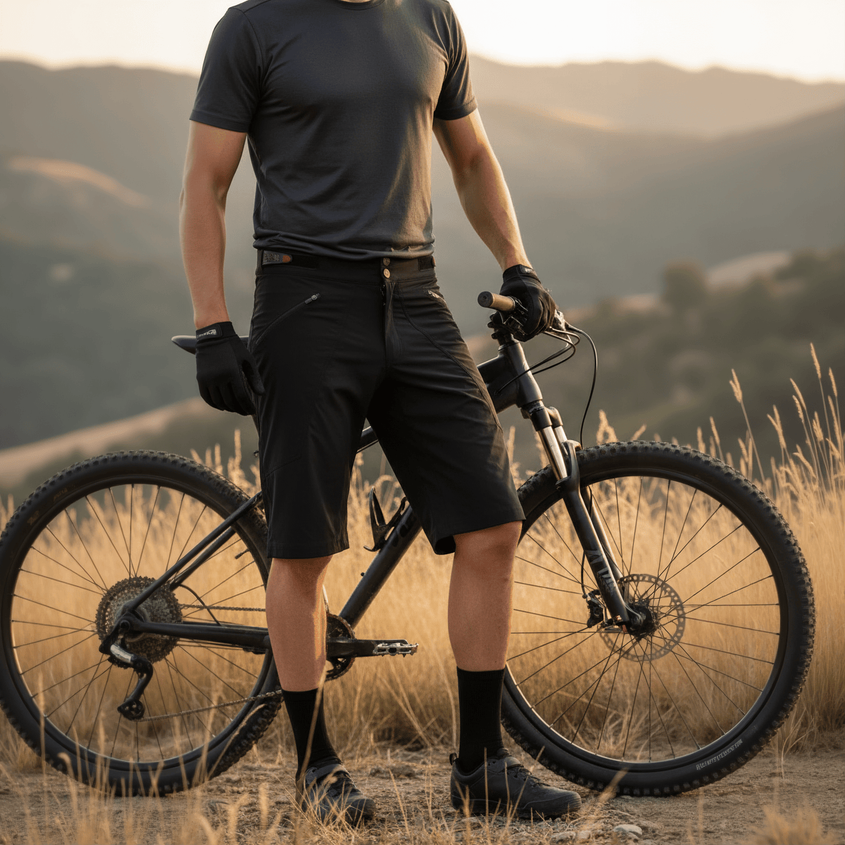The Shredder - Men’s MTB Off Road Cycling Shorts Bundle with Padded Undershorts