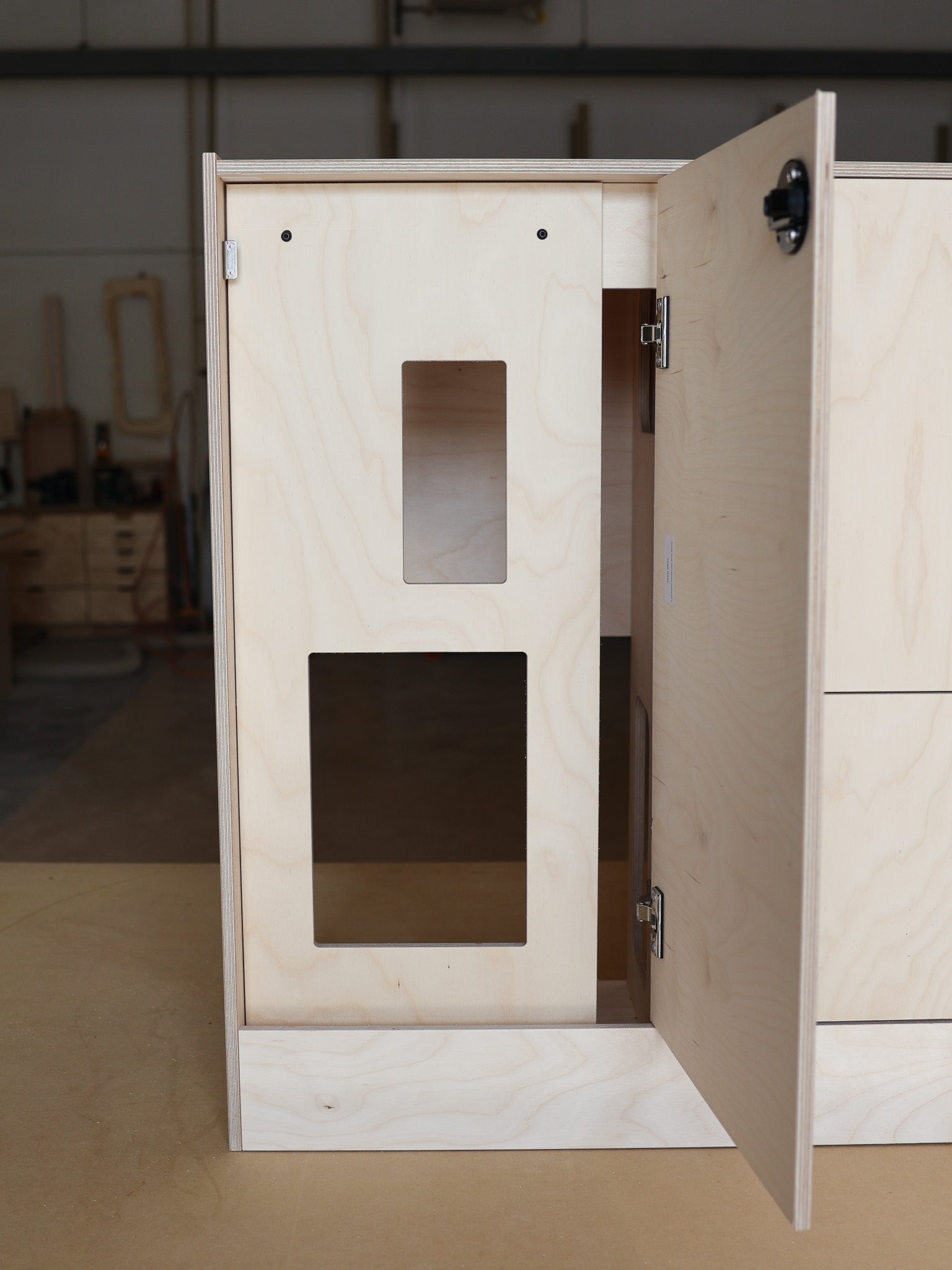 Transit Wheel Well Electrical Cabinet