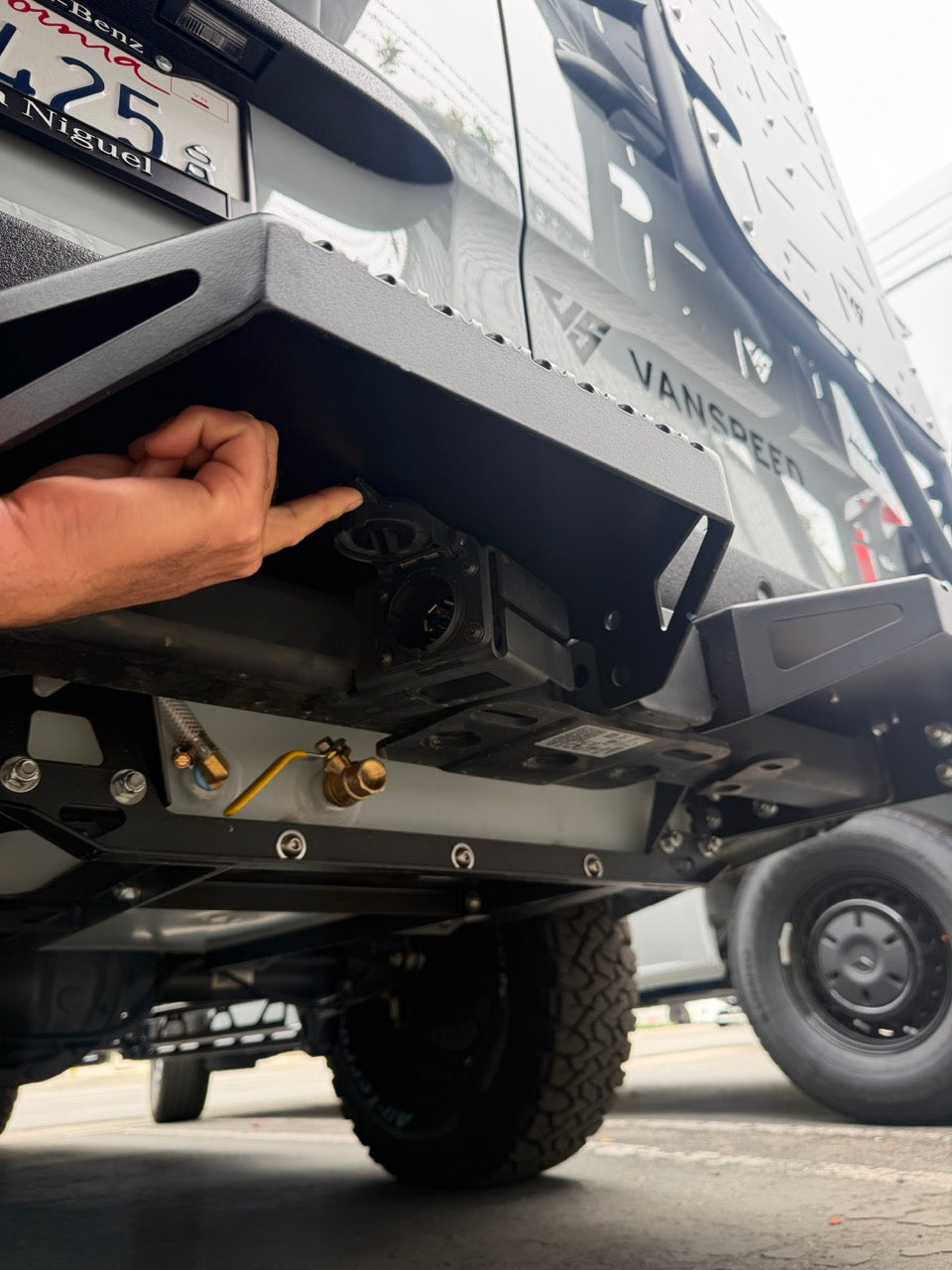Sprinter Defender Mini Rear Step